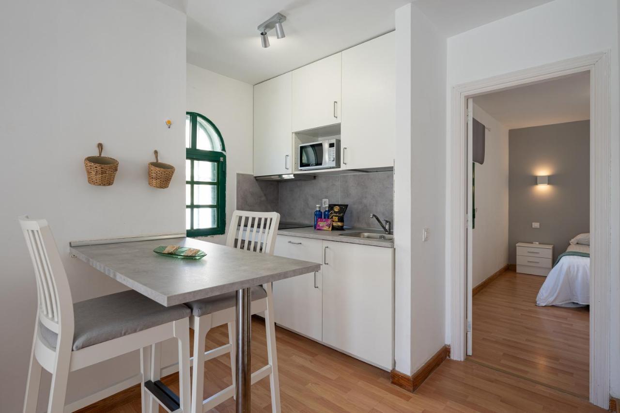 Homeforguest Apartment With Pool And Terrace 1 Min From The Beach Corralejo Exterior foto