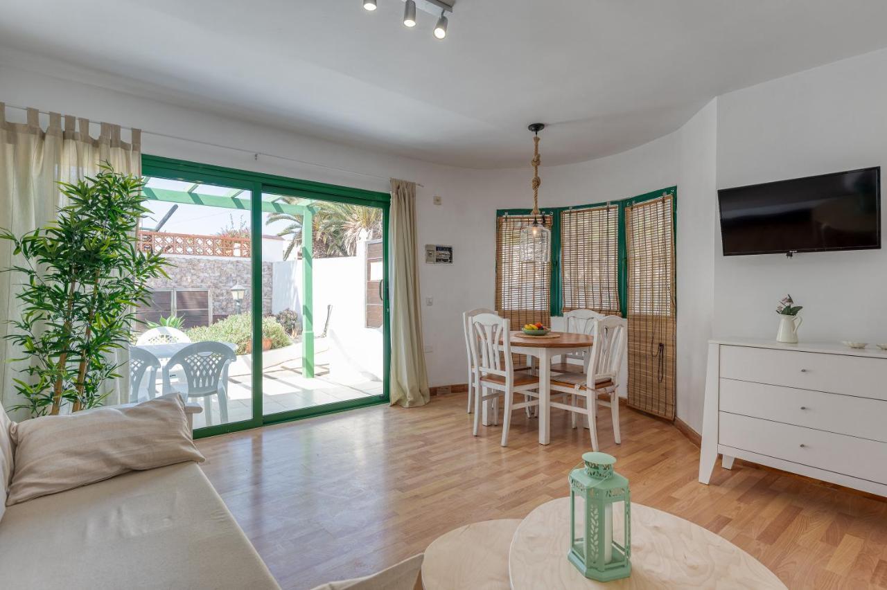 Homeforguest Apartment With Pool And Terrace 1 Min From The Beach Corralejo Exterior foto